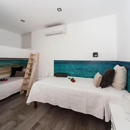 Temisa Luxury Fariones Apartment *